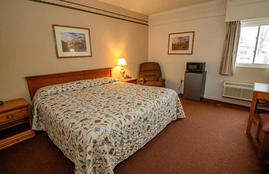 Westgate Inn-1