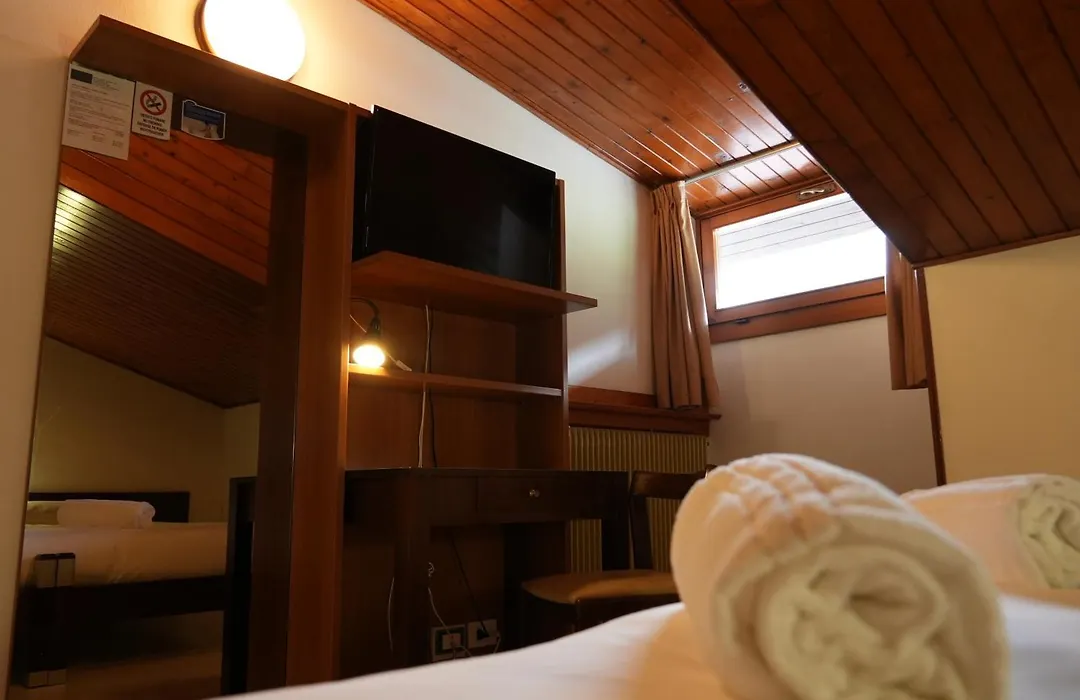 Hotel Davost-1