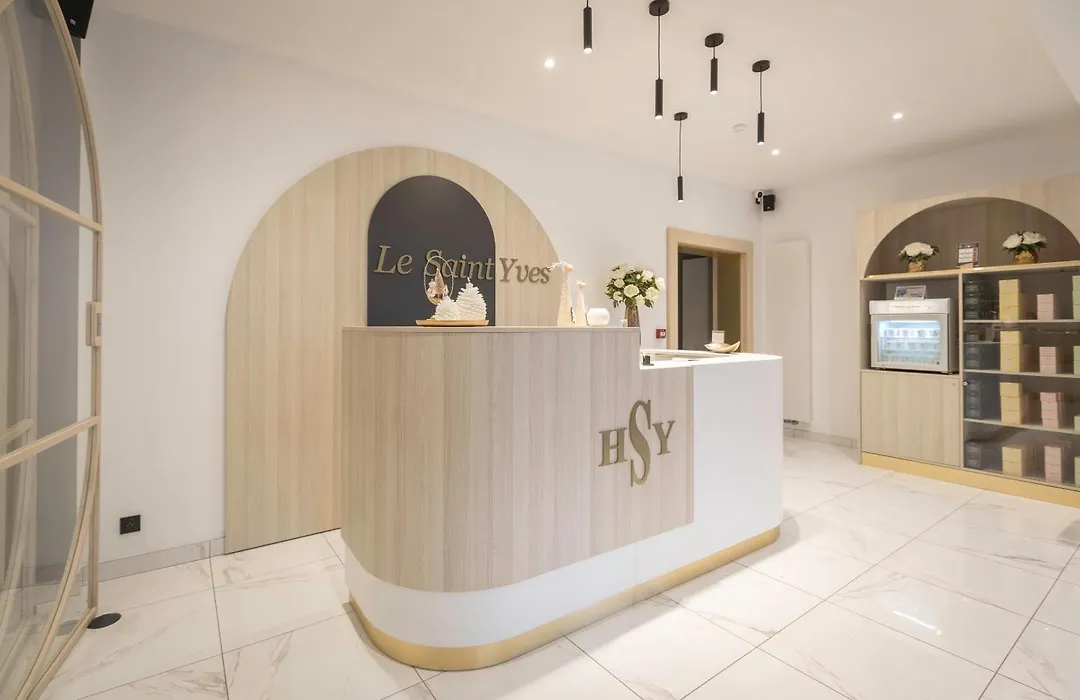 Hotel Le Saint-Yves-1