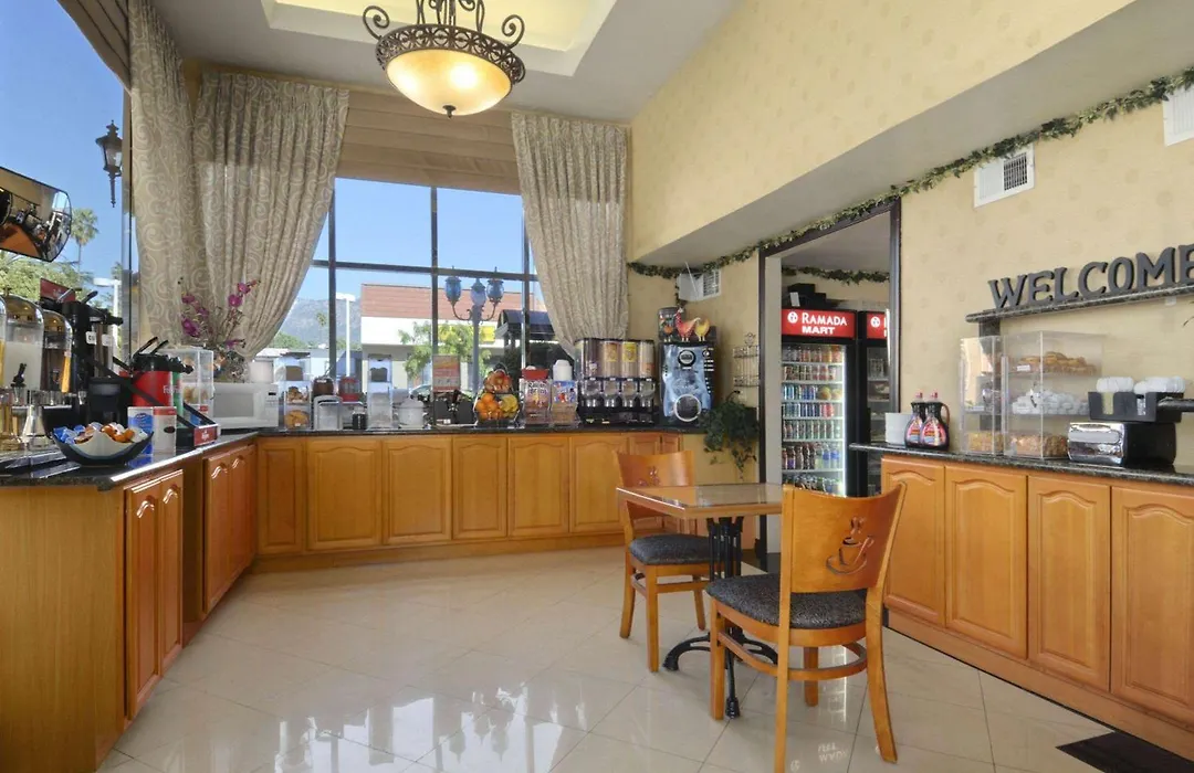 Ramada By Wyndham Pasadena-1
