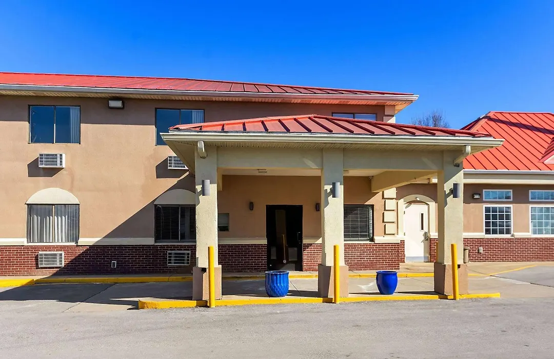 Super 8 By Wyndham Elizabethtown-1