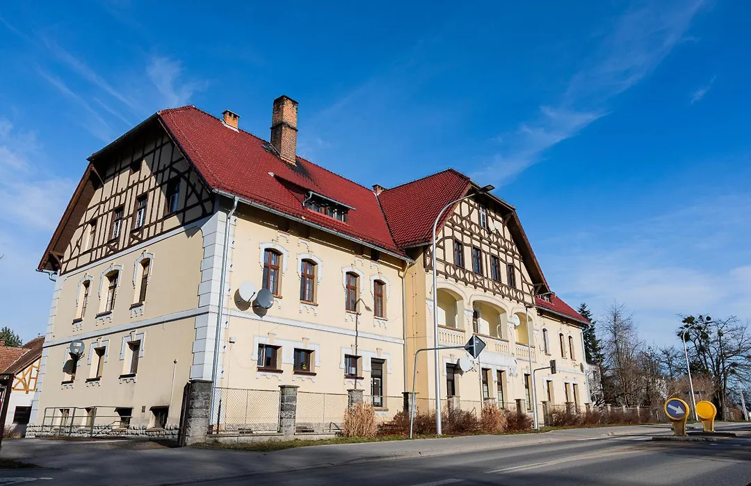Moszna Zamek-1