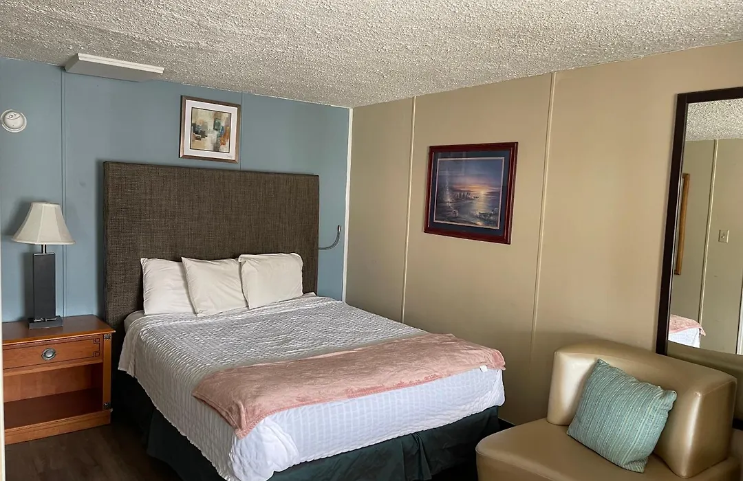 Safari Motel-1