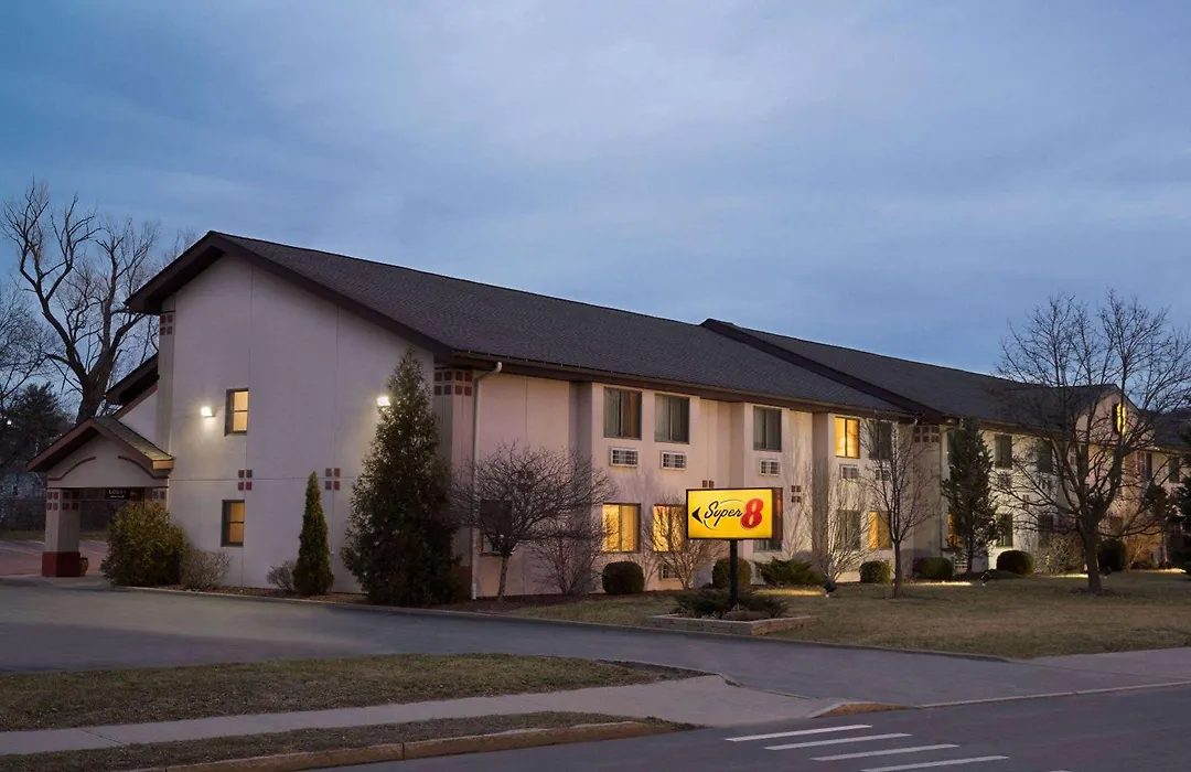 Super 8 By Wyndham Ithaca-1