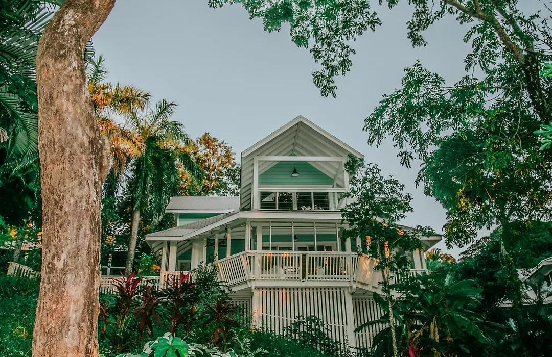 Luna Beach Luxury Boutique Beach Front Resort-1