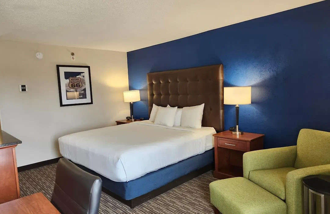 Heritage Inn & Suites St Louis Fenton, Trademark By Wyndham-1
