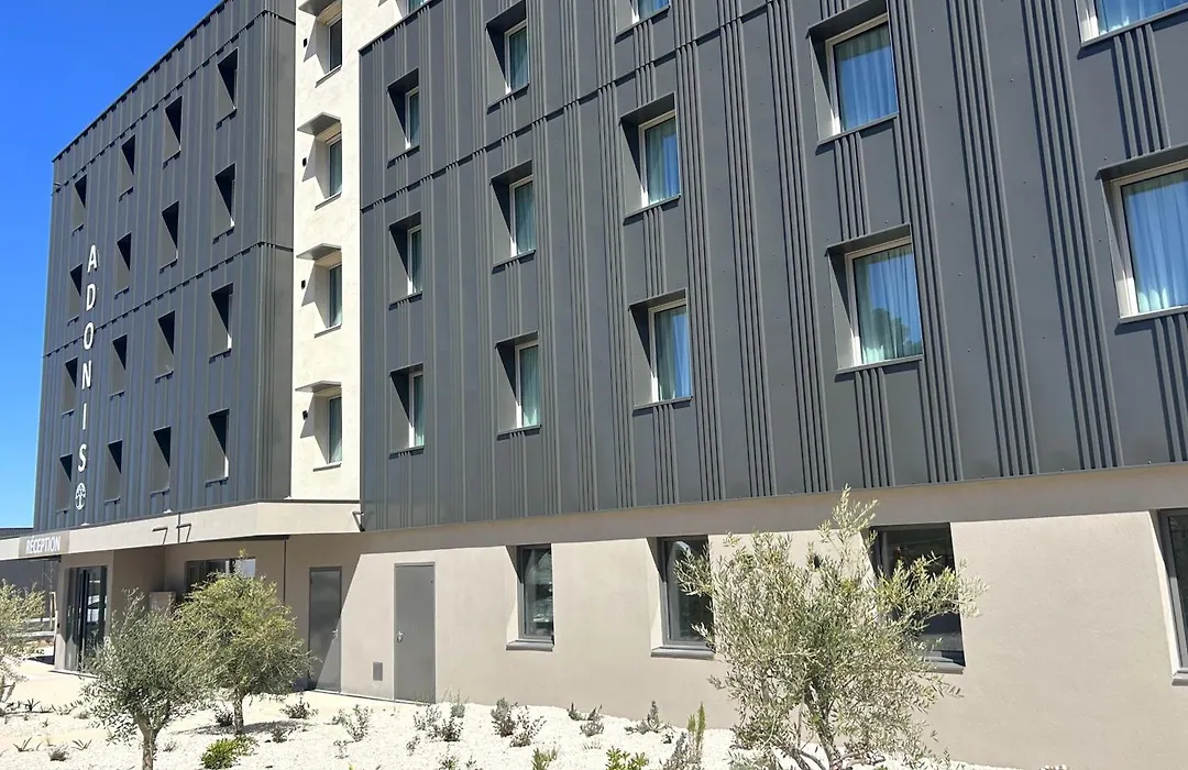 Adonis le Castellet-1