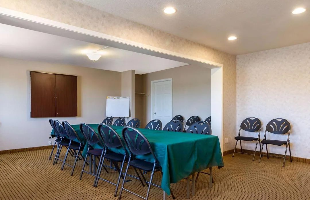 Auburn House Hotel-1