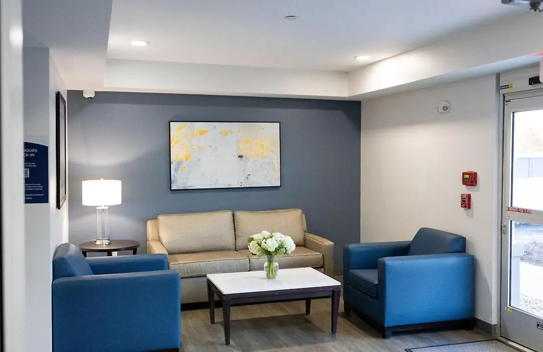 Stayapt Suites San Antonio-Randolph-1