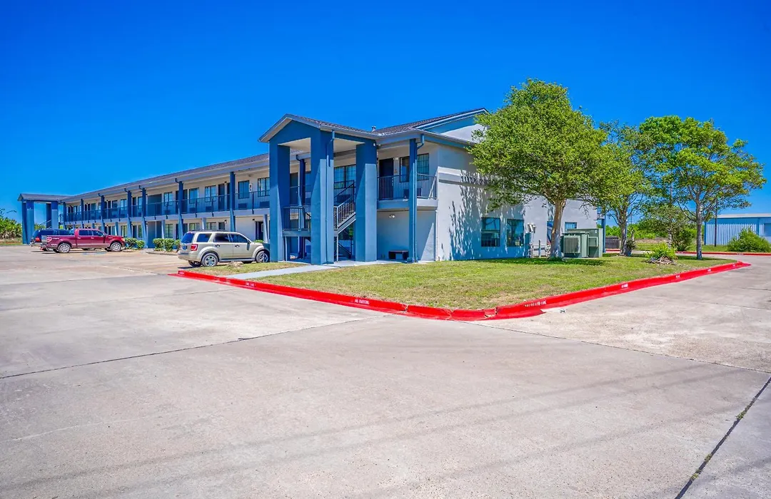 Executive Inn Port Lavaca By Oyo-1