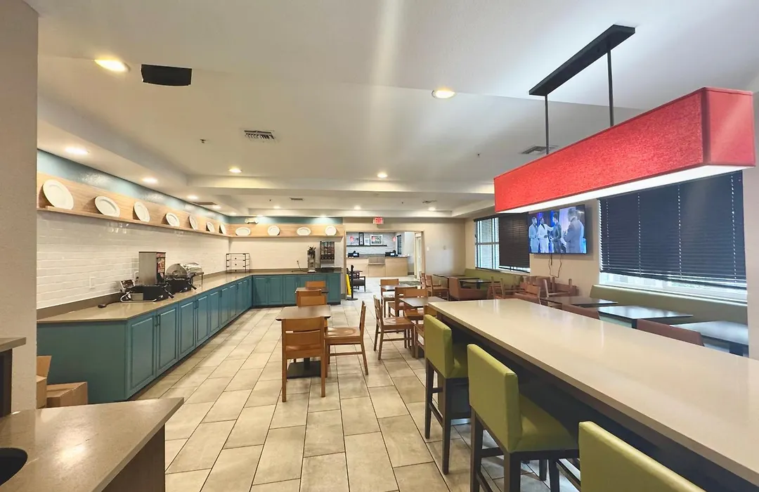 Country Inn & Suites By Radisson, Port Charlotte, Fl-1