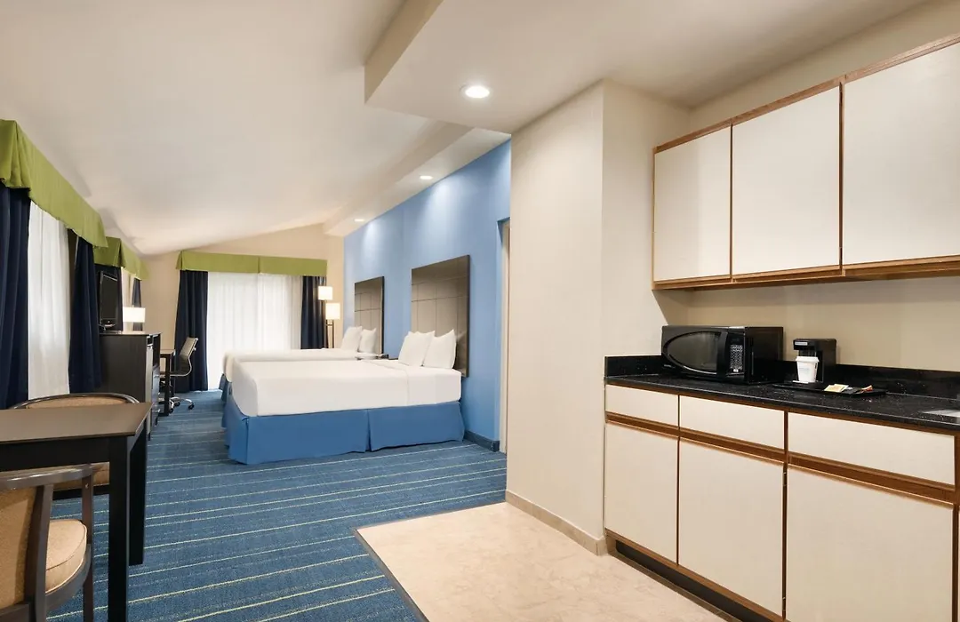 Days Inn By Wyndham Tamworth-1