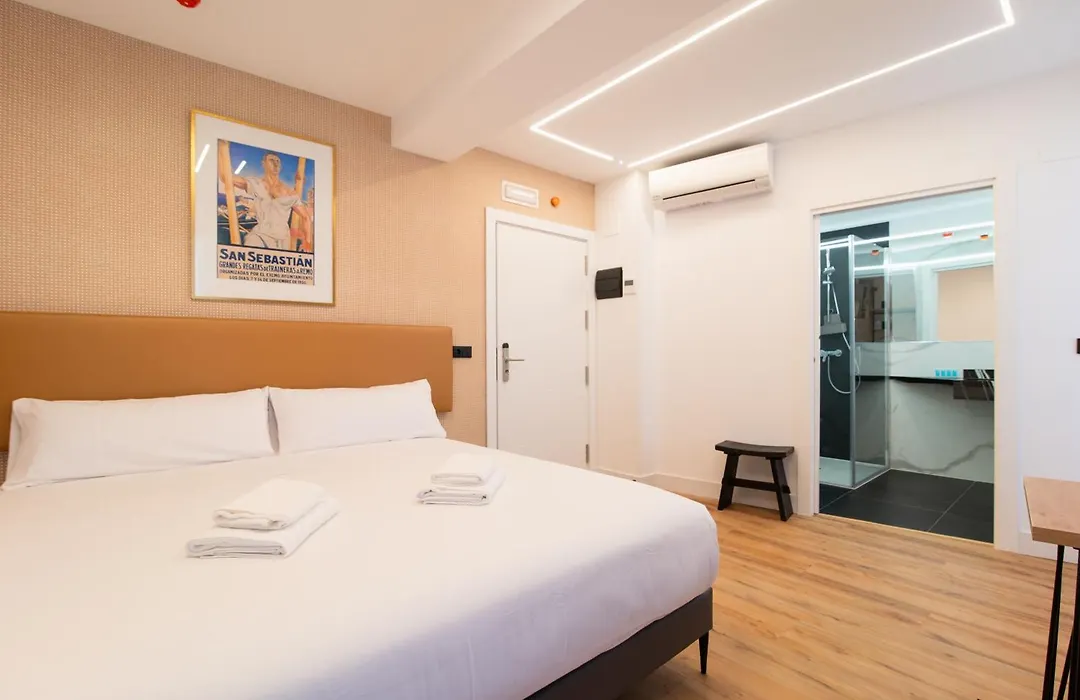 Boulevard Roomss-1