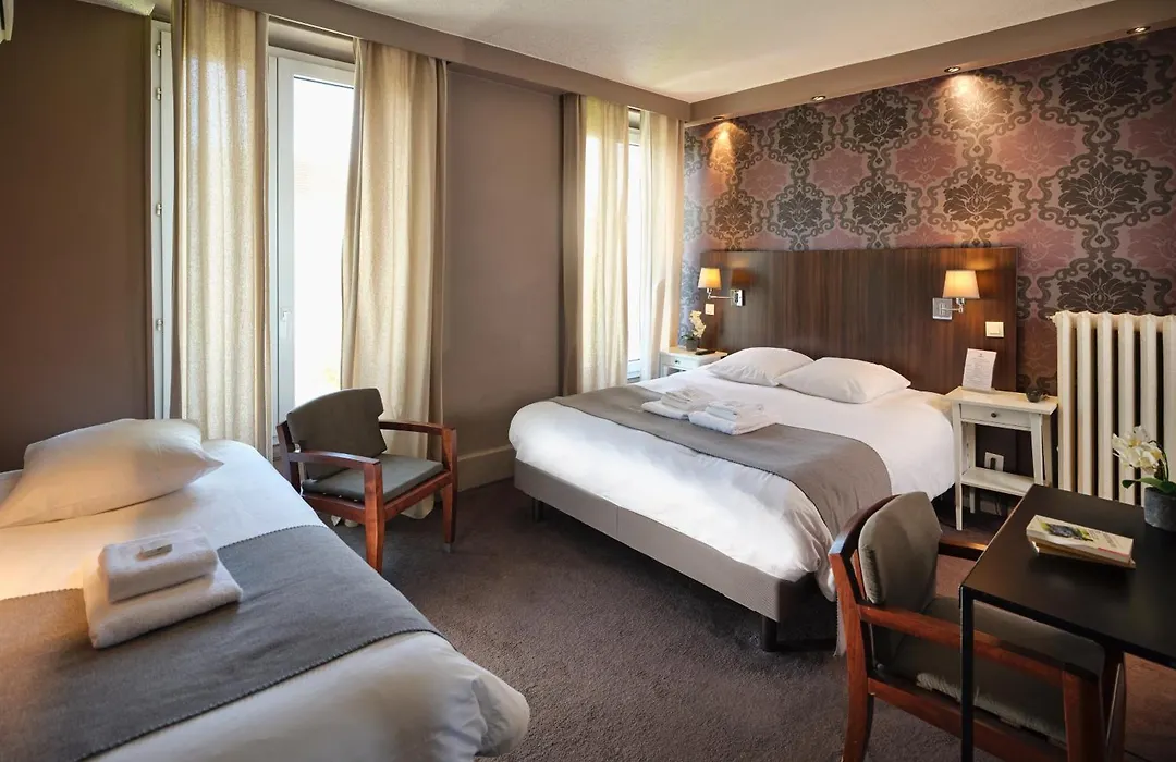 Hotel Les Negociants-1