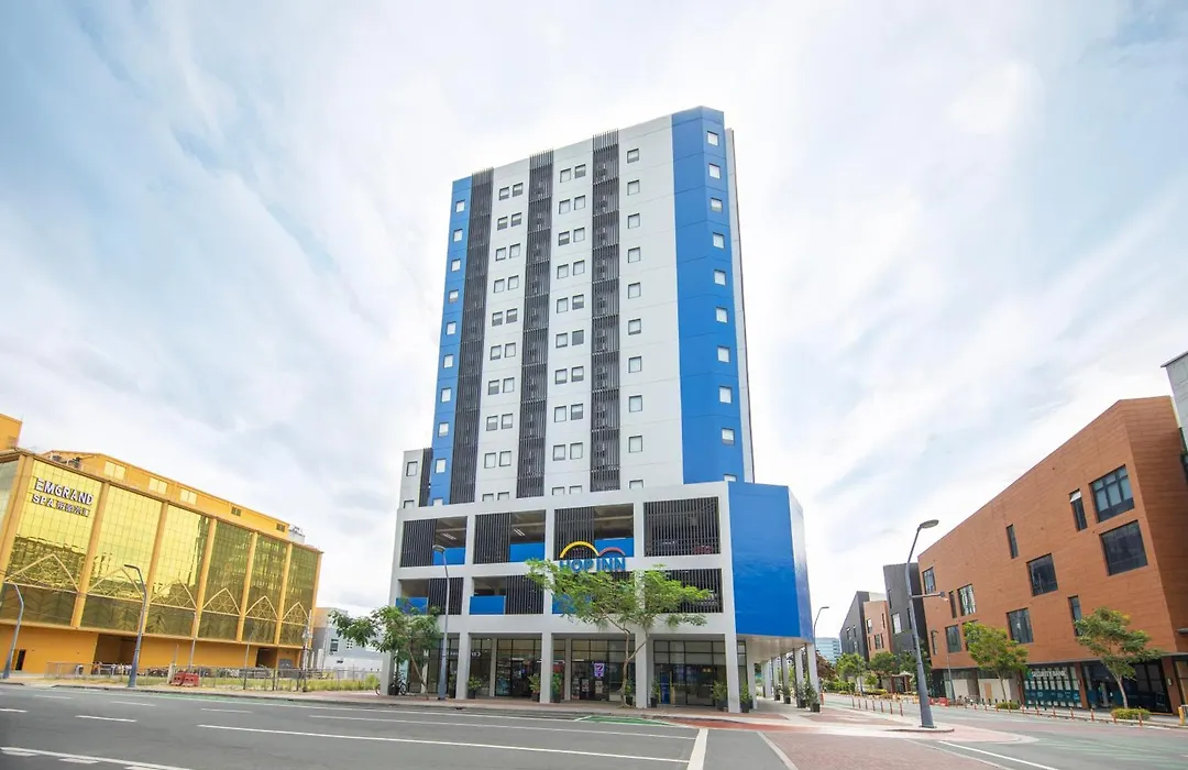 Hop Inn Hotel Aseana City Manila-1