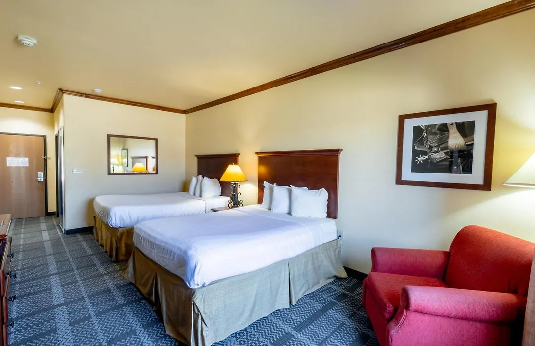 Hotel Texas Hallettsville-1