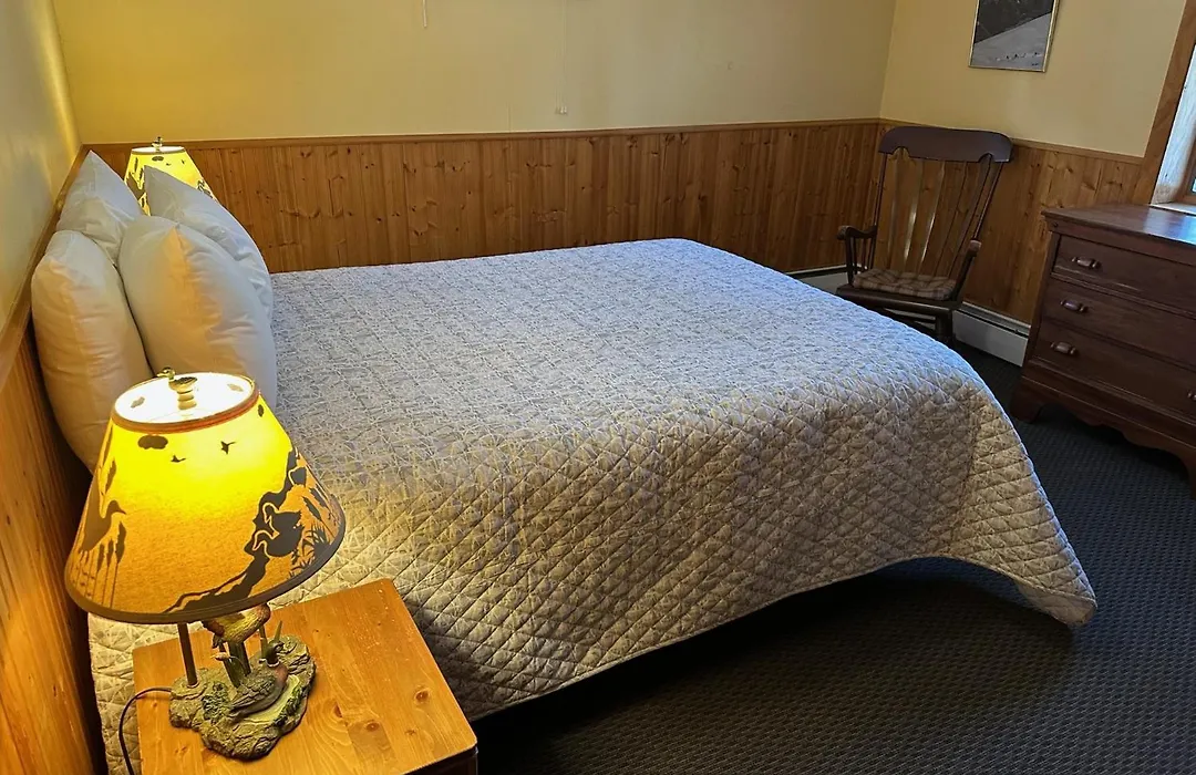 Gray Ghost Inn-1