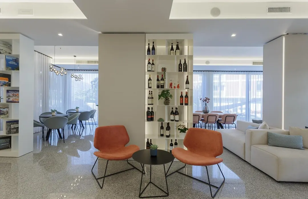 Hotel Riviera-1