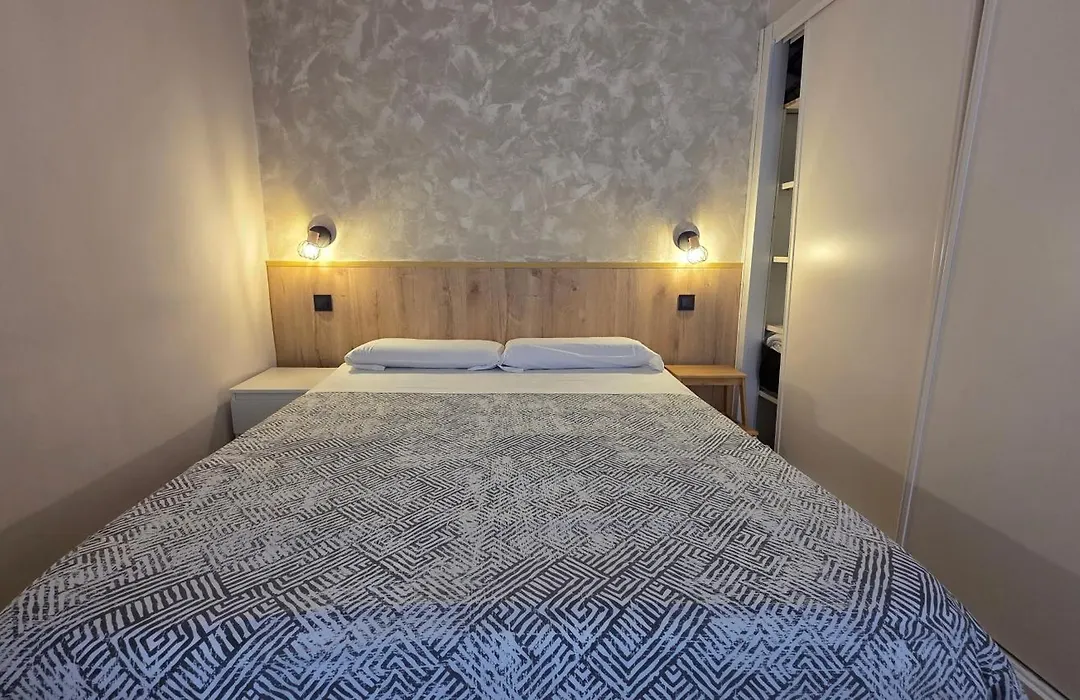 Hostal Santa Ana Colors-1