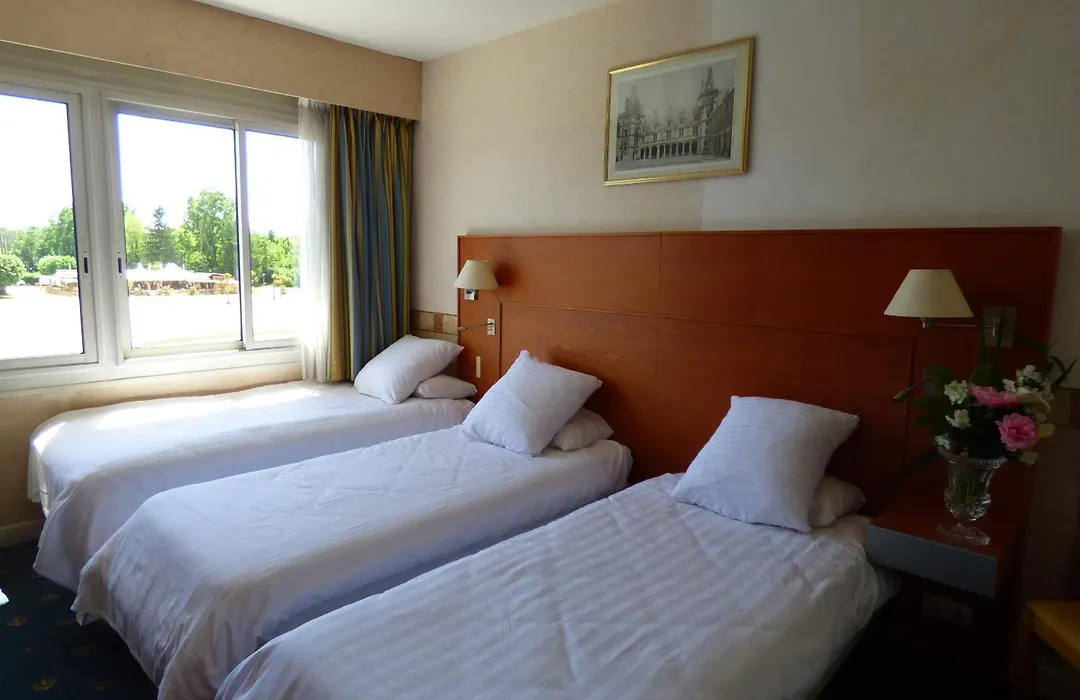 The Originals City, Hôtel Le Bellevue, Montrichard (Inter-Hotel)-1