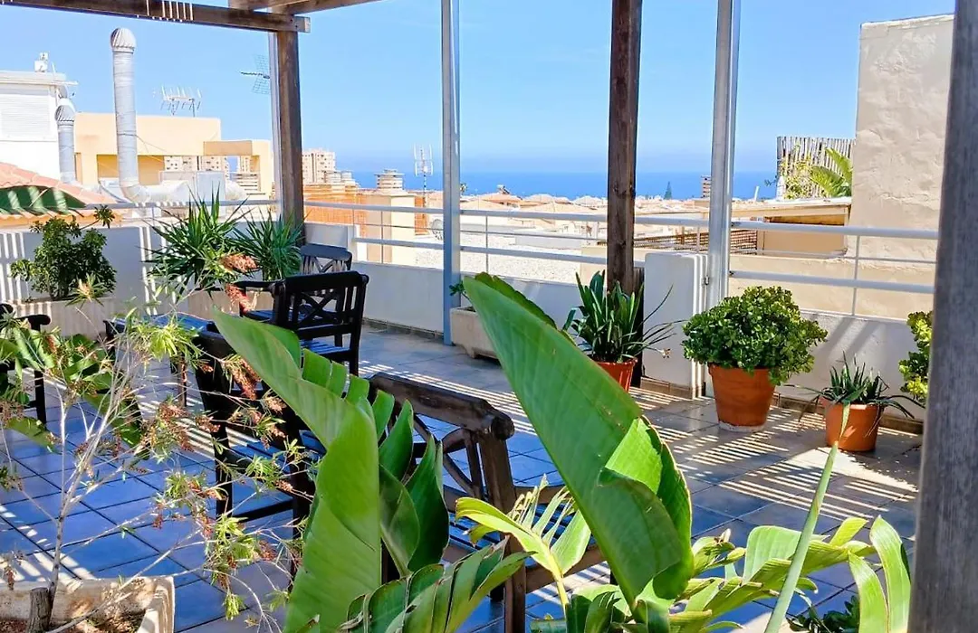 Hotel y Apartamentos Mirablau-1