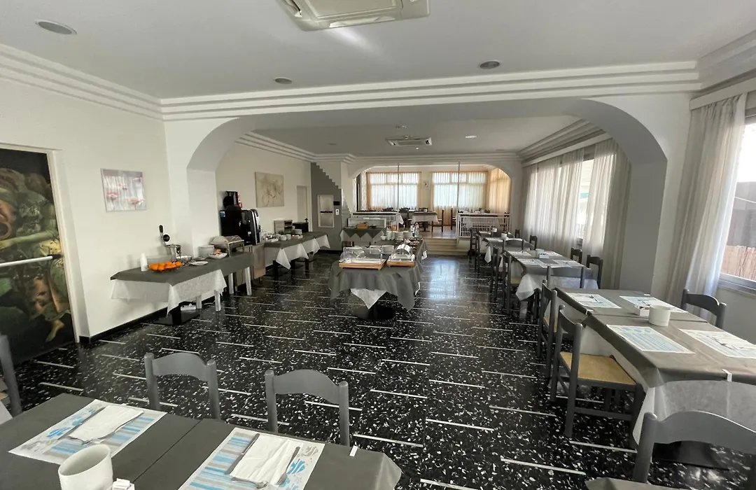 Hotel D'Annunzio-1