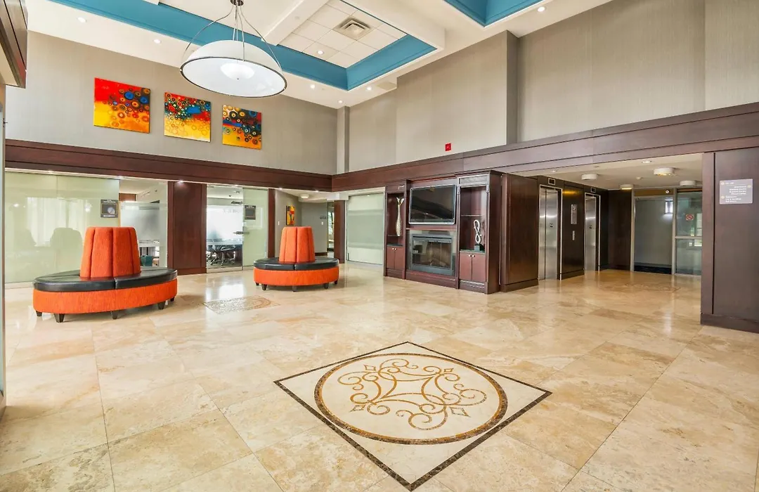 Comfort Inn & Conference Centre Toronto Airport-1