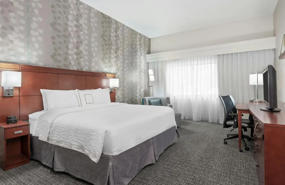 Courtyard By Marriott Asheville-1
