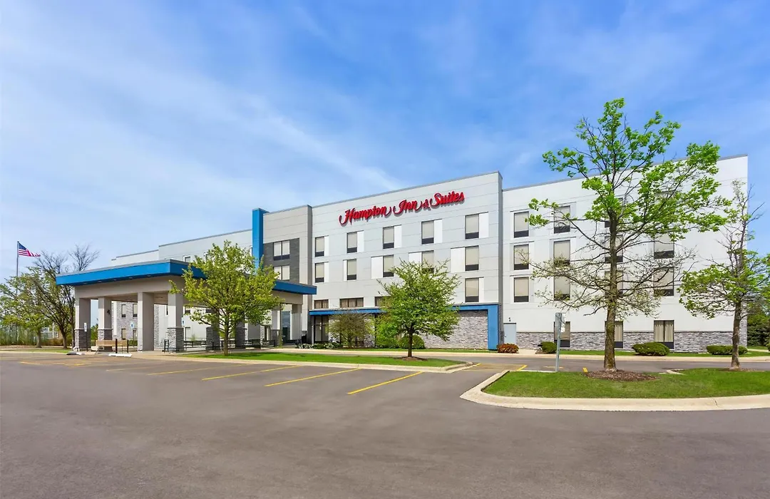 Hampton Inn & Suites Bolingbrook-1