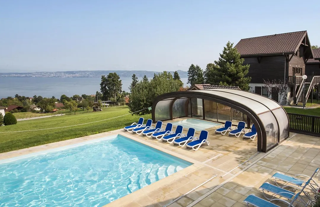 Résidence Odalys Les Chalets d'Evian-1