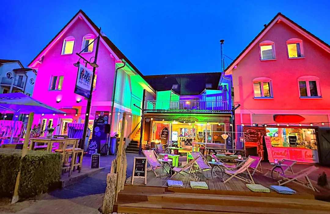 feels Beach Club Hotel-1
