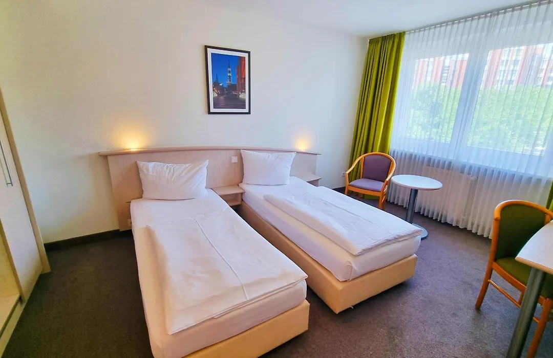 Panorama Inn Hotel und Boardinghaus-1