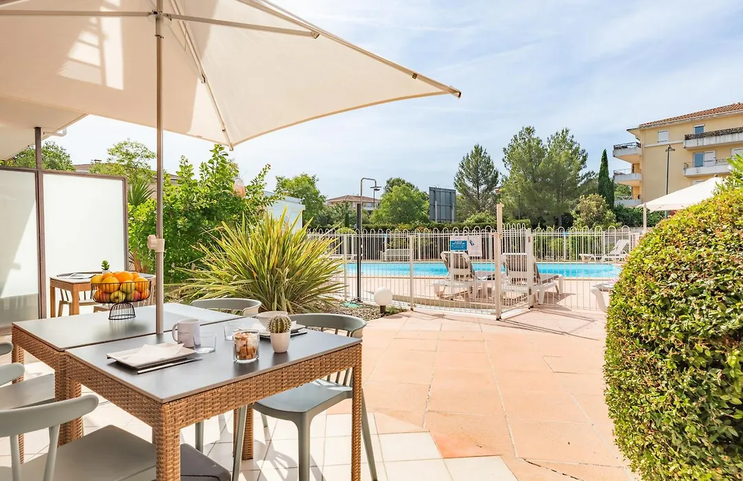 Appart’City Aix en Provence – La Duranne-1