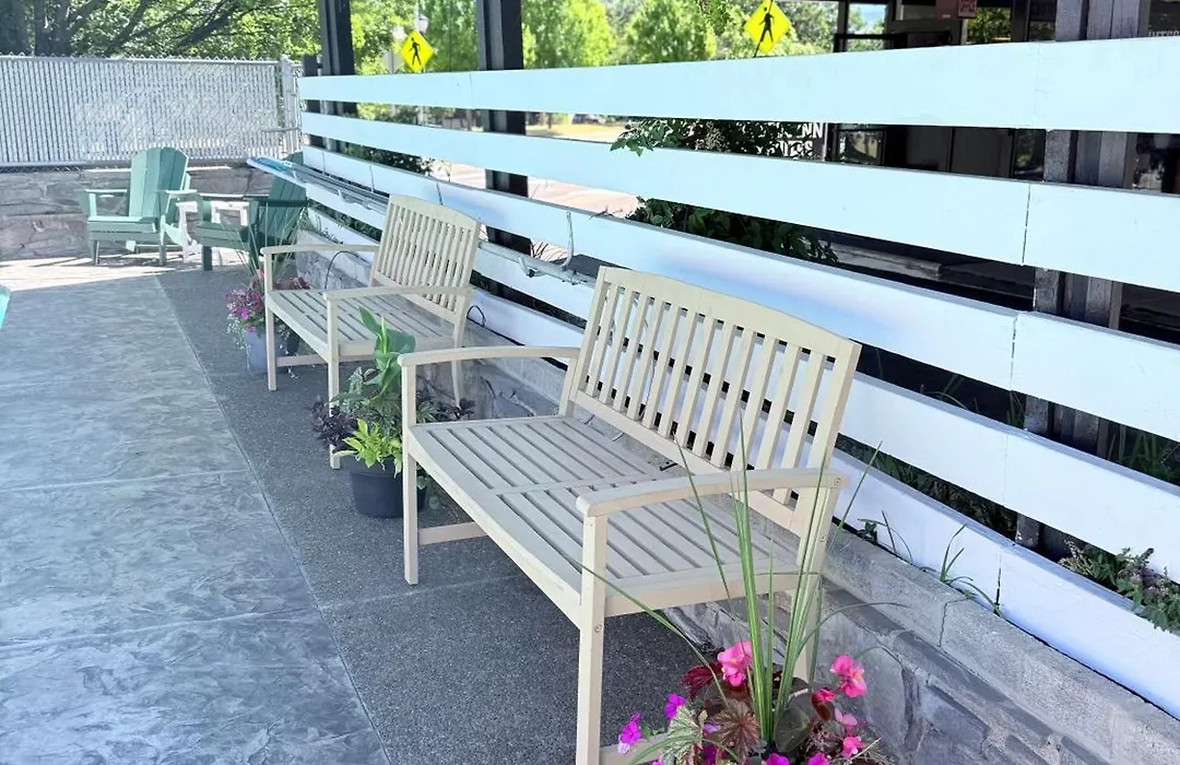 Timbers Inn And Suites-1
