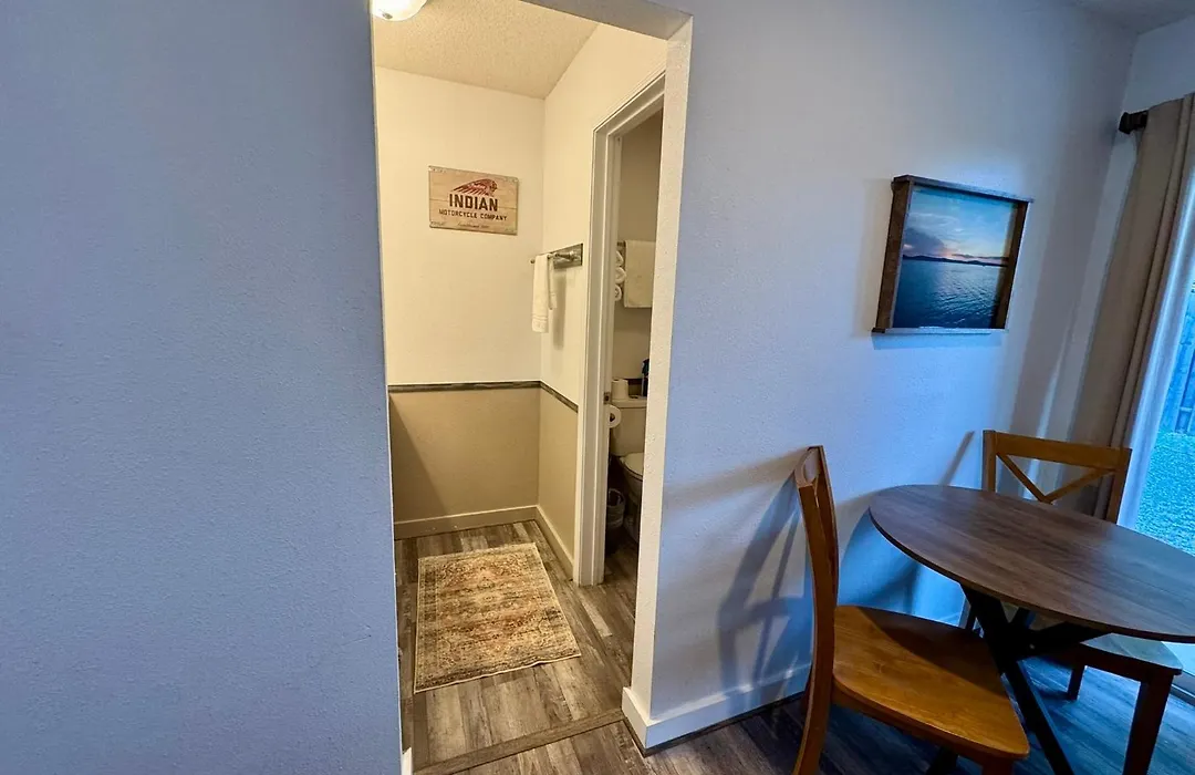 Mountain View Guest Motel-1