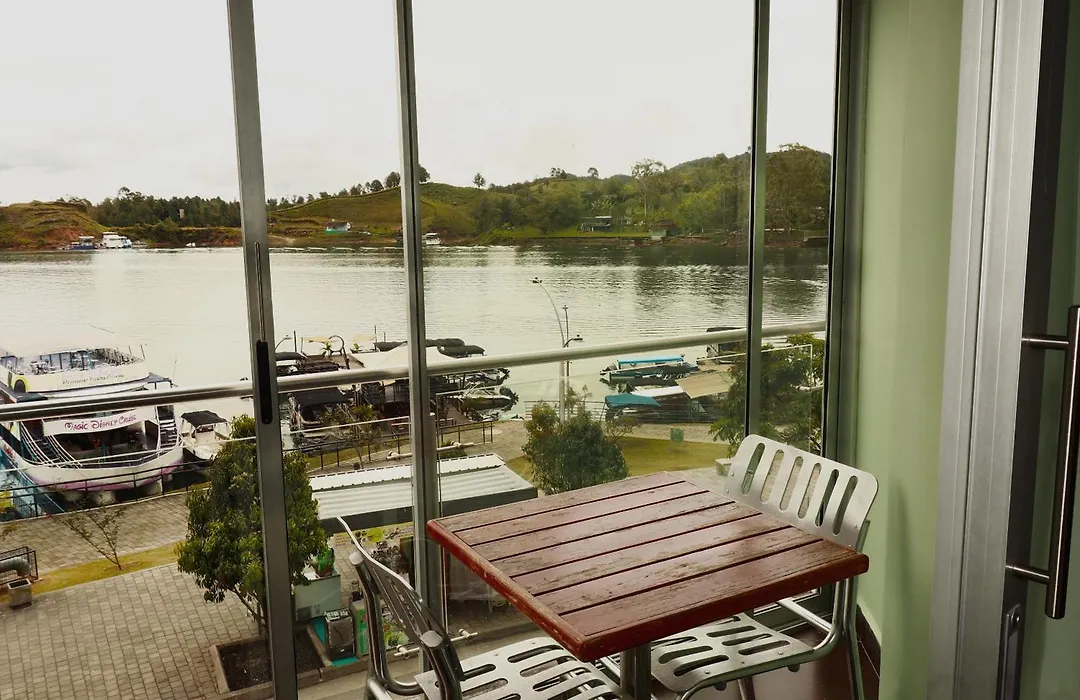 Hotel Portobelo Guatape-1