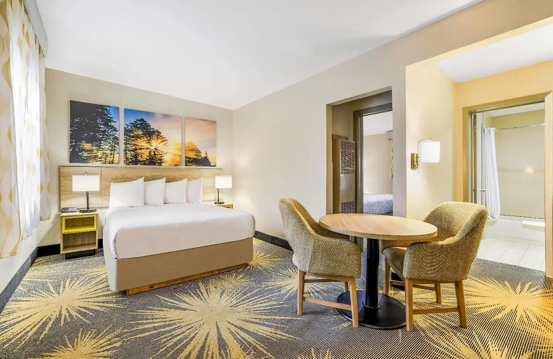 Days Inn By Wyndham Cortez-1