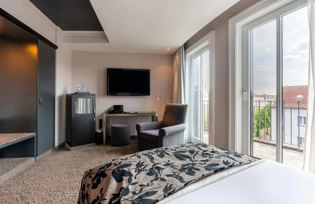 Hotel NEWBERLIN-1