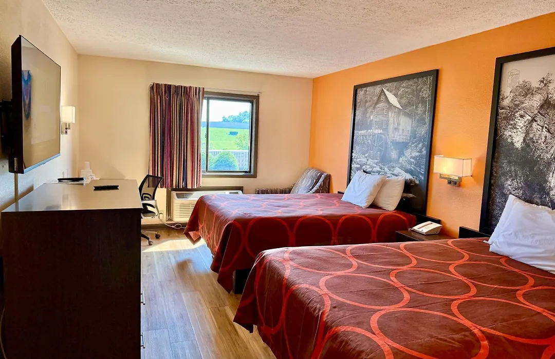 Super 8 By Wyndham Hillsville-1