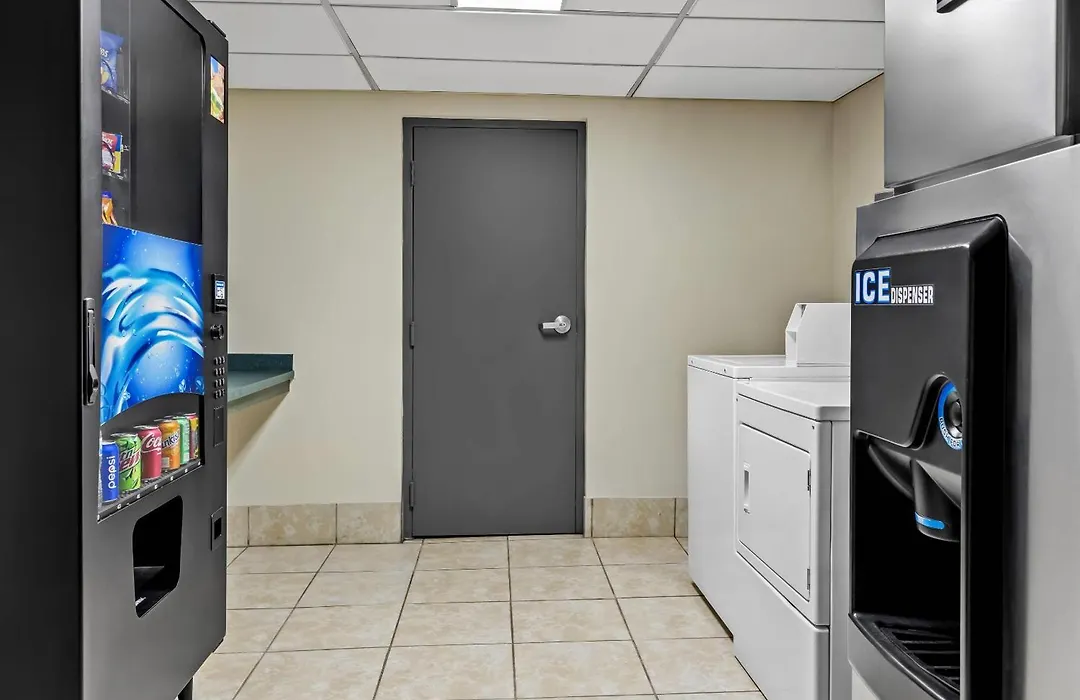 Quality Inn Oak Grove Fort Campbell-1