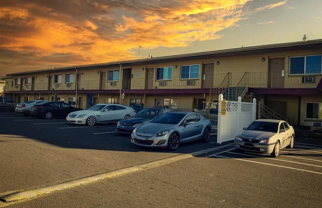 Travel Inn-1