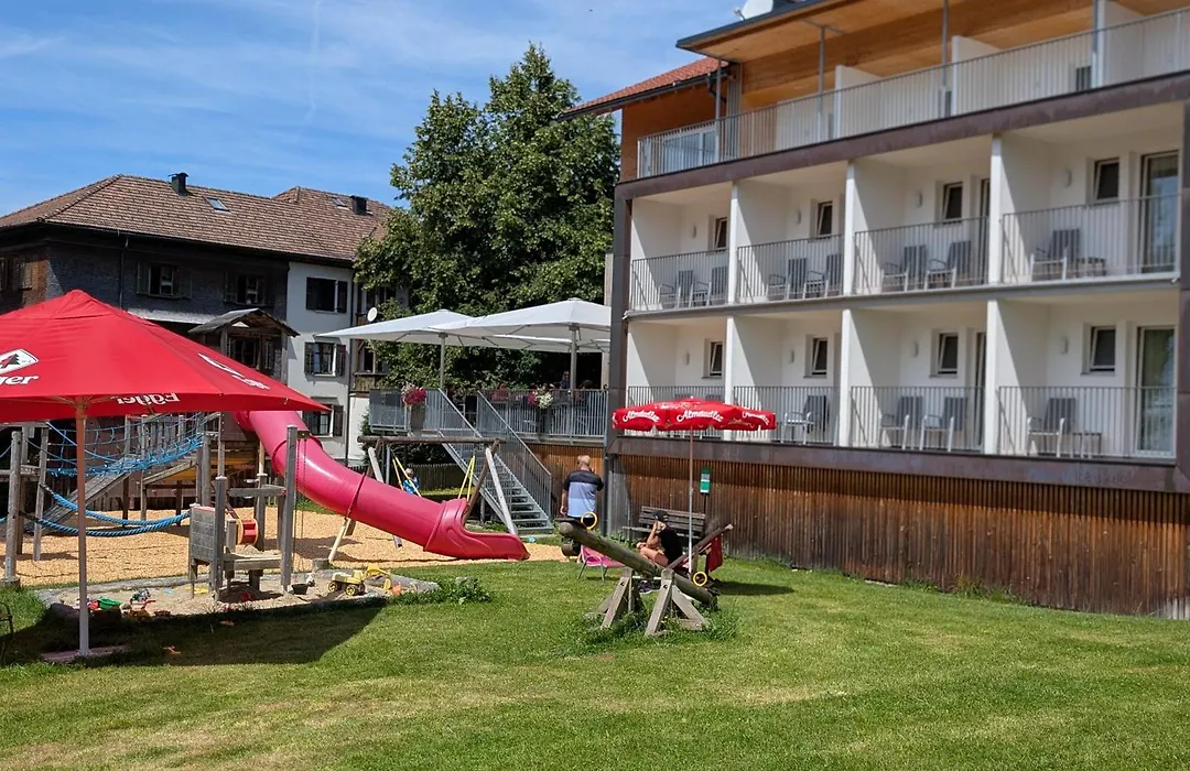 Familienhotel Adler-1