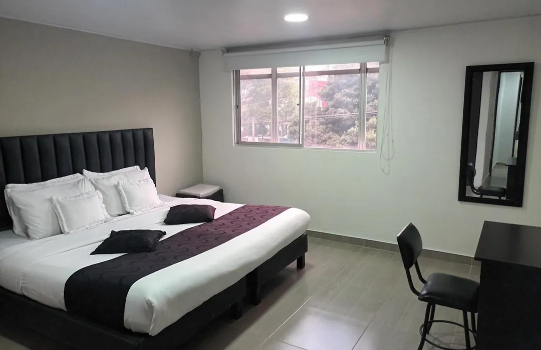 Hotel Santiago Plaza-1