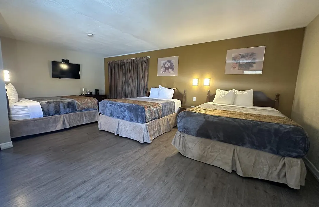 Budget Inn On Historic Route 66, Barstow-1