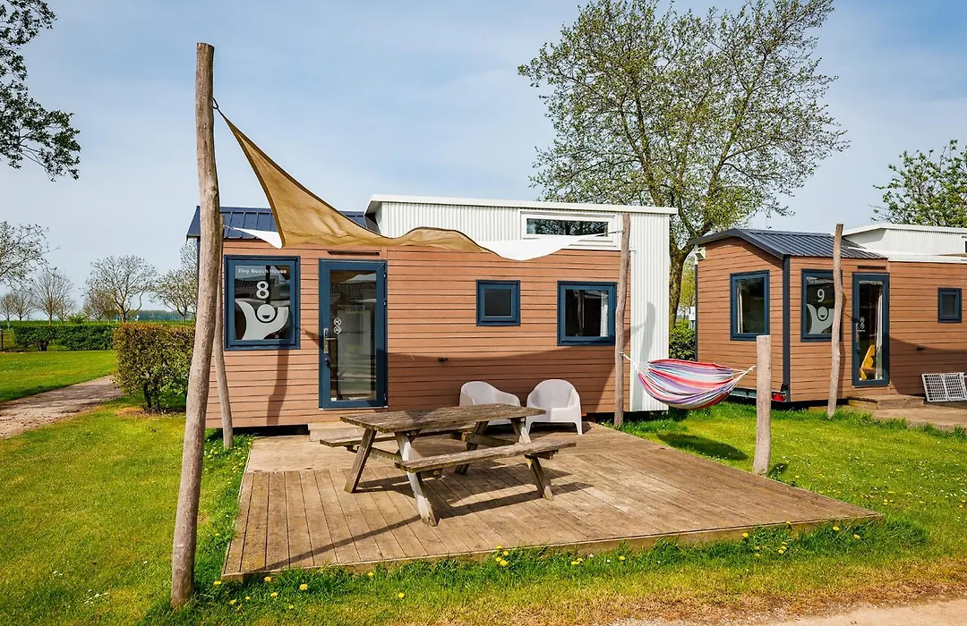 Vakantiepark Eiland Van Maurik-1