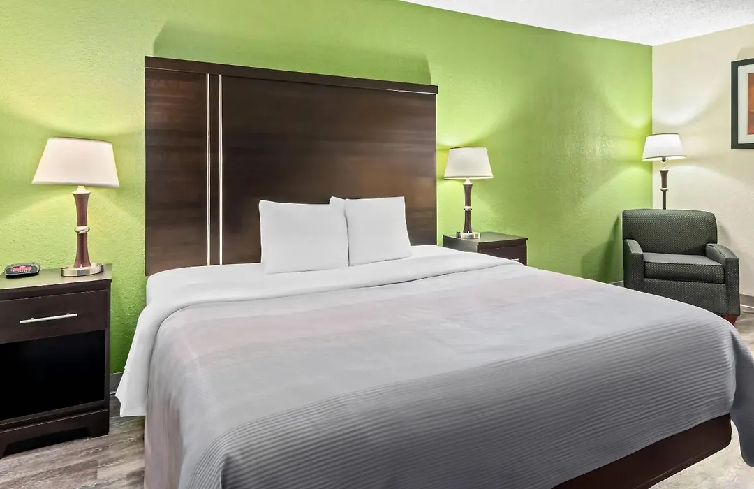 Quality Inn & Suites - Granbury-1