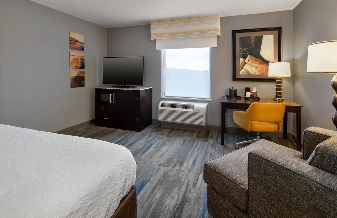 Hampton Inn Seneca Falls-1