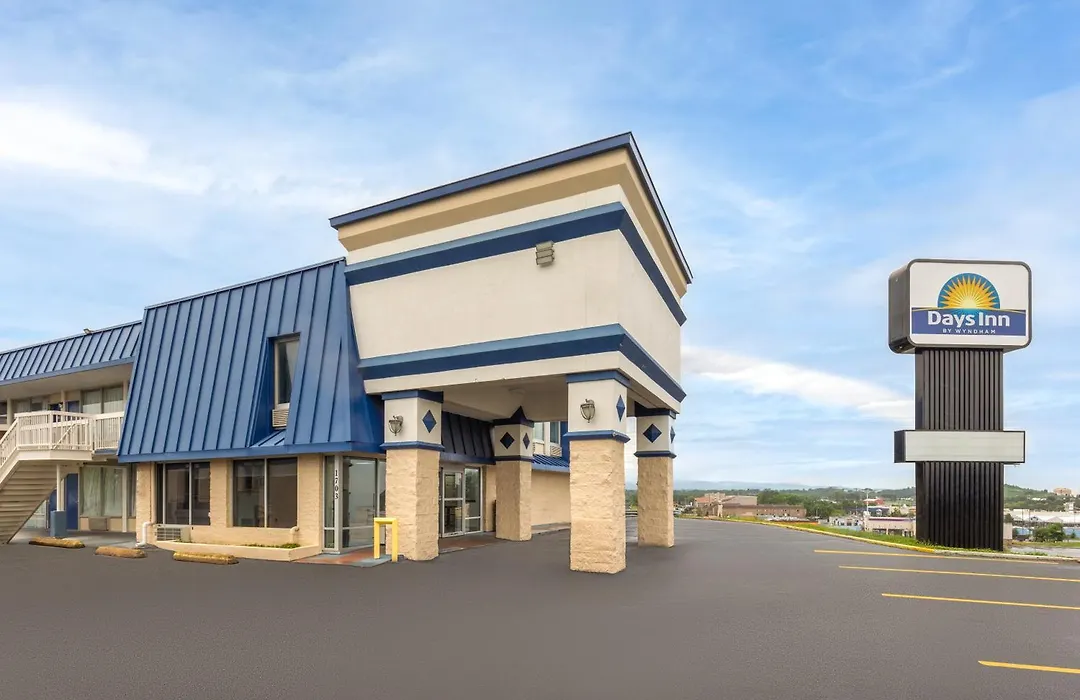 Days Inn By Wyndham Harrisonburg-1