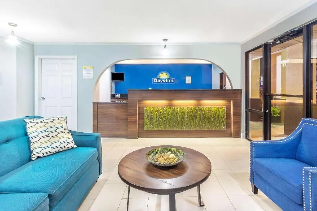 Days Inn-1