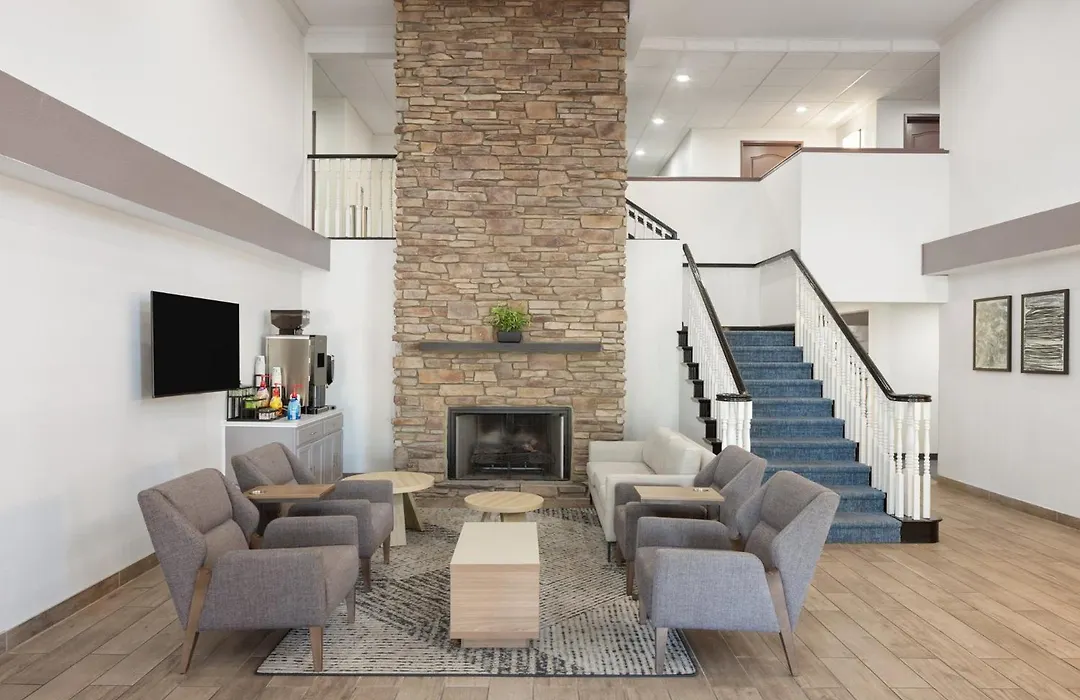 Garner Hotel Phoenix Northwest - Surprise By Ihg-1